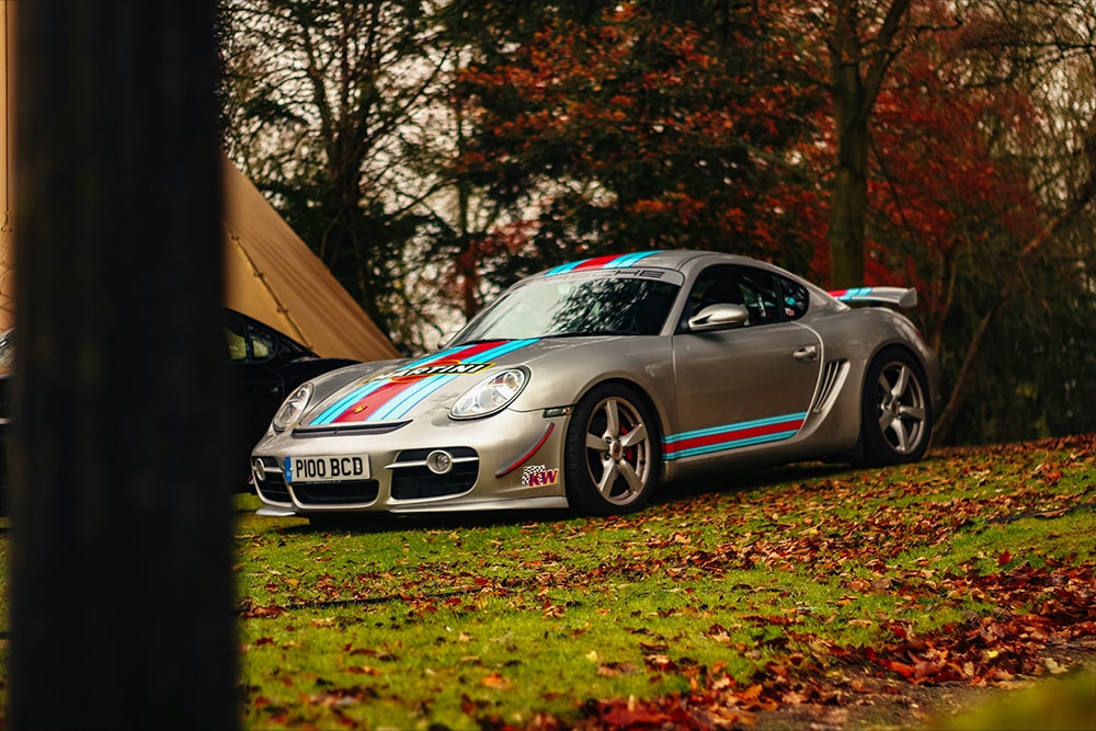 Rush Official Je Auto Onderhouden Herfst Seizoen