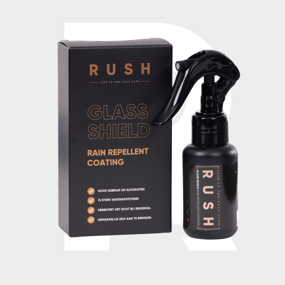A black spray bottle labeled Glass Shield stands next to its box, which says Rain Repellent Coating and features Dutch text highlighting "autoruiten bescherming en beter zicht bij regen" on a light gray background.